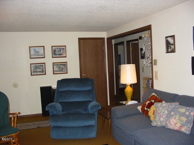 Entry off Living Room