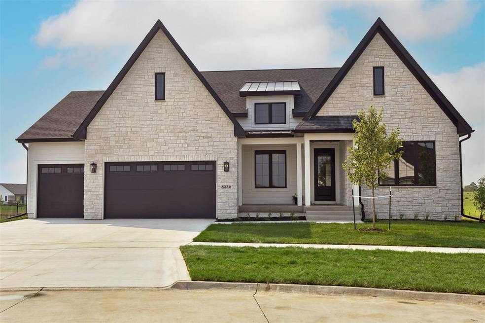8236 Mahon Ct, Grimes, IA 50111 - photo 1