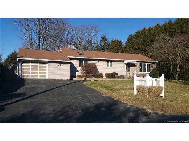 25 Meadow Lake Dr, Waterbury, CT 06704 - photo 1