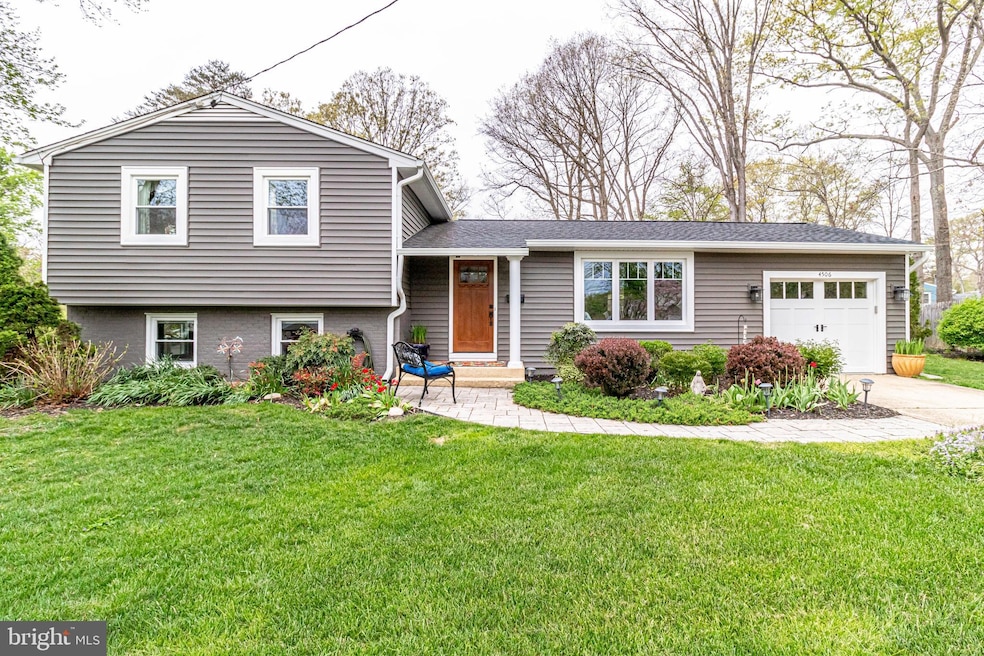 4506 Sonata Ct, Fairfax, VA 22032 - photo 1