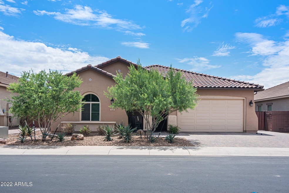 1121 W Snowbell Ave, Queen Creek, AZ 85140 - photo 1