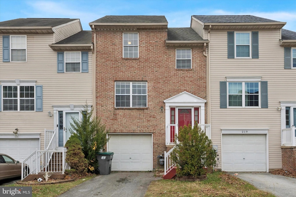 For Sale $299,900 • Co-Listing Agent