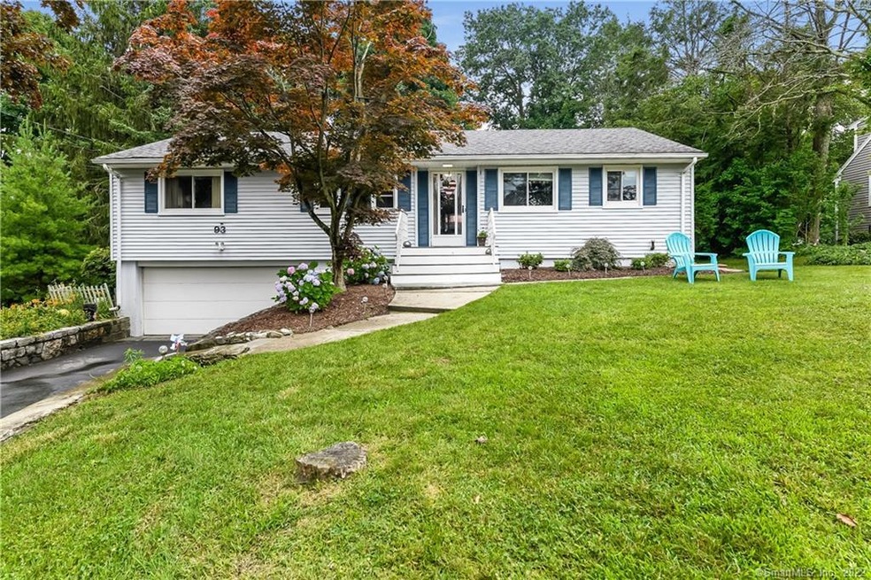 93 Chanbrook Rd, Stratford, CT 06614 - photo 1