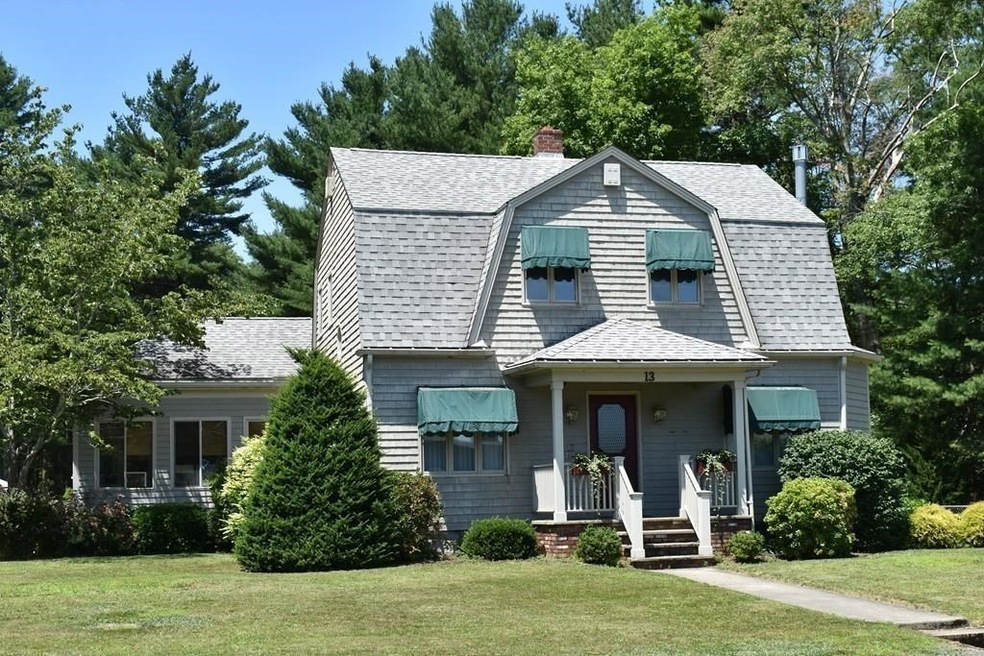 13 Gifford Rd, Westport, MA 02790 - photo 1
