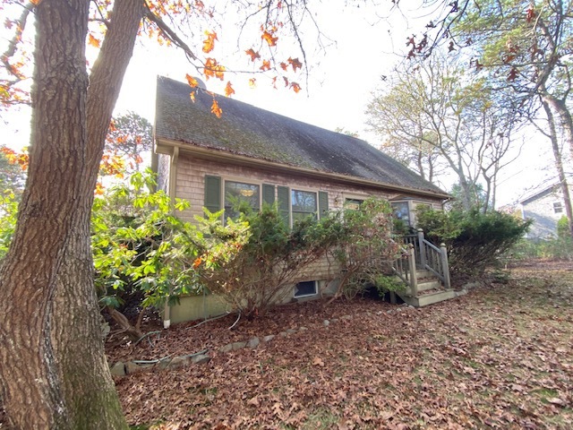 38 Puritan Dr, Oak Bluffs, MA 02557 - photo 1