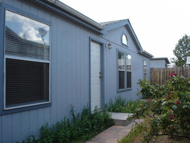 1910 McLane exterior