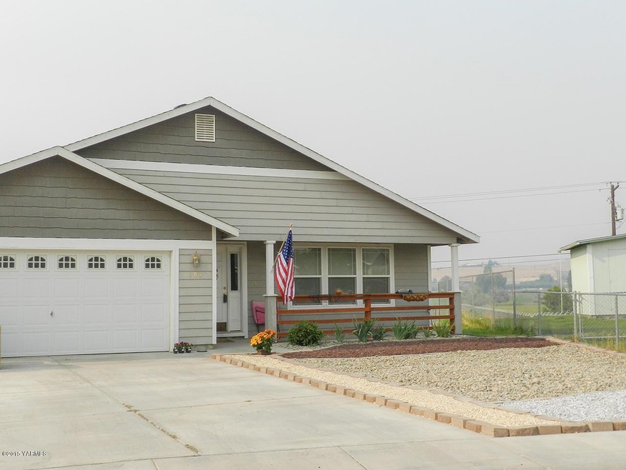101 Clemans Ave, Moxee
