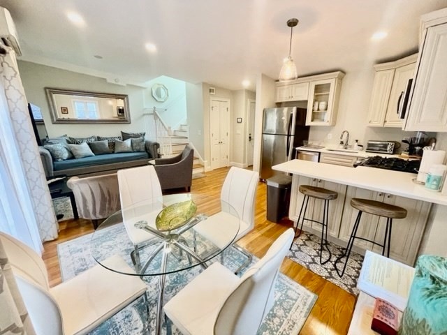 17r Clark St unit 6, Boston, MA 02109 - photo 1