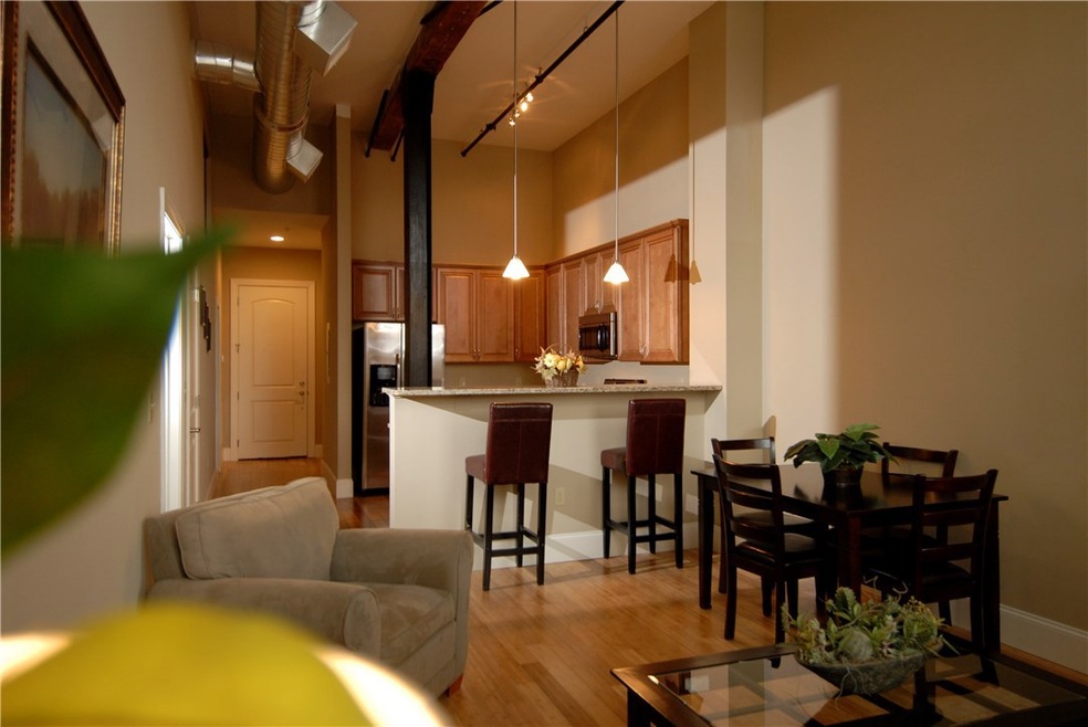 411 Valley St unit 9, Providence, RI 02908 - photo 1