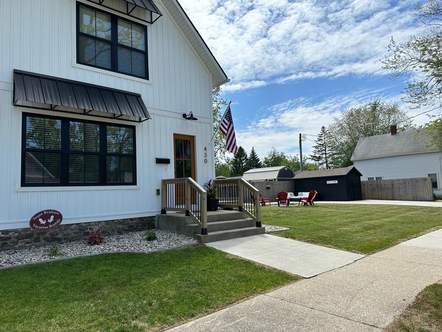 430 SOHA front