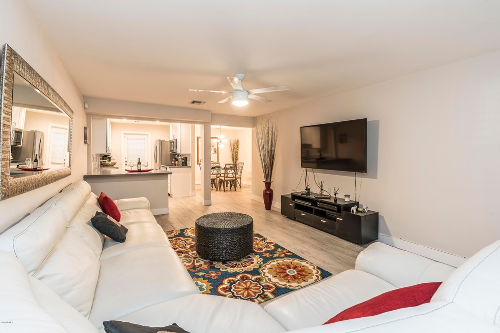 Living Room 4