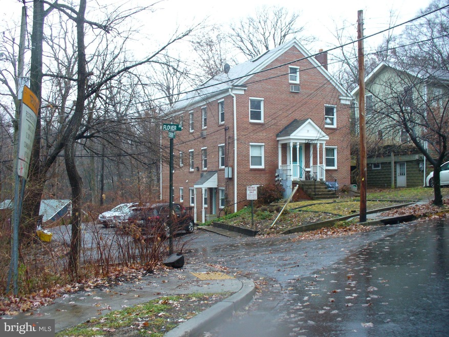 7300 Flower Ave unit 2, Takoma Park, MD 20912 - photo 1