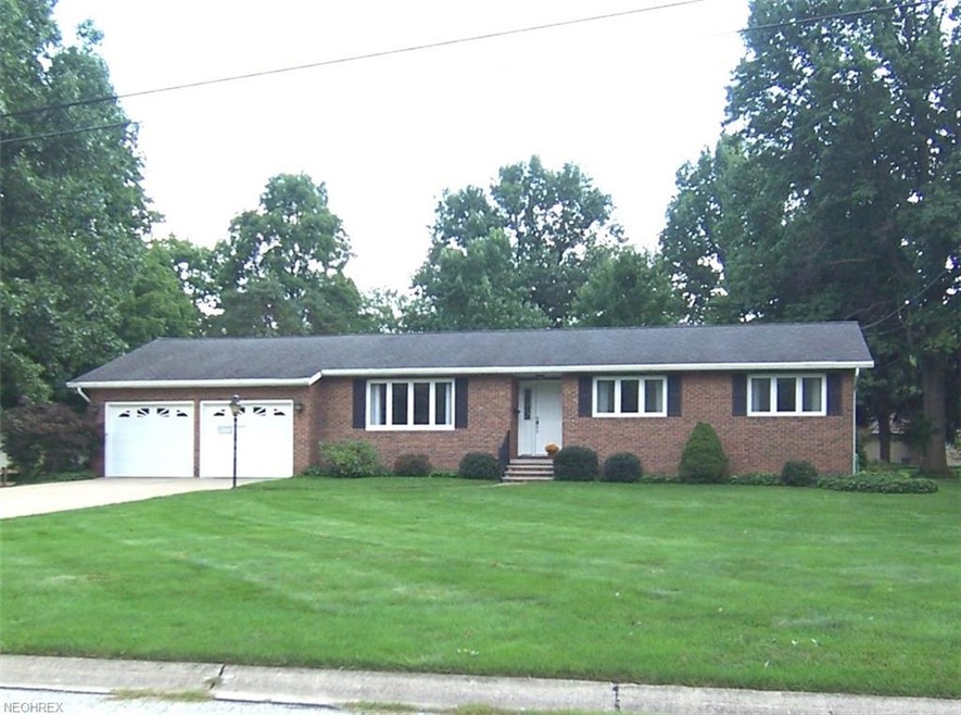 Welcome to 1288 Colleen Drive!