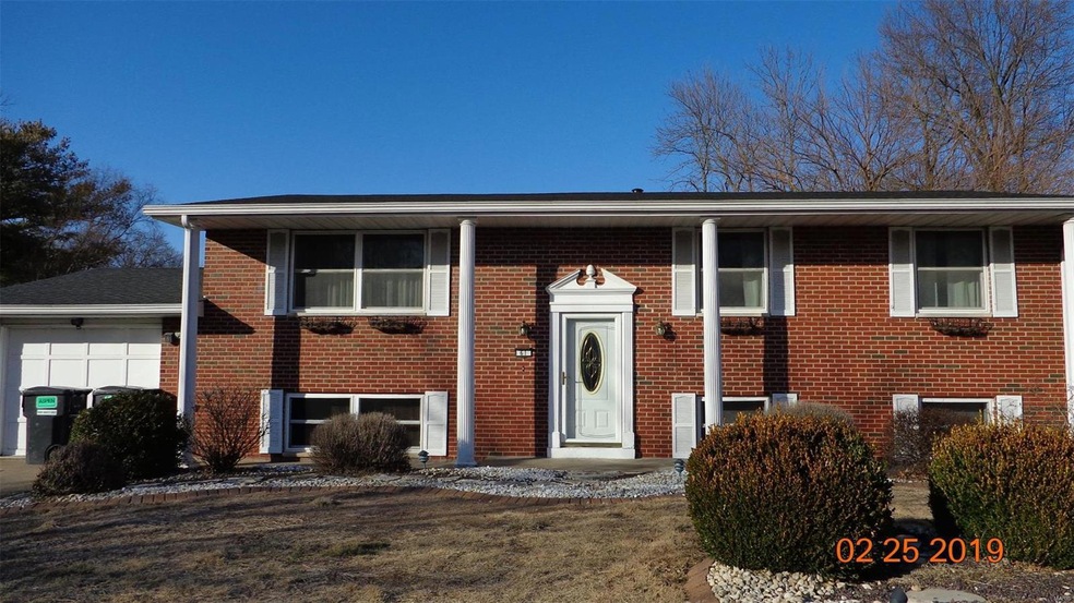 61 Carla Dr, Granite City, IL 62040 - photo 1