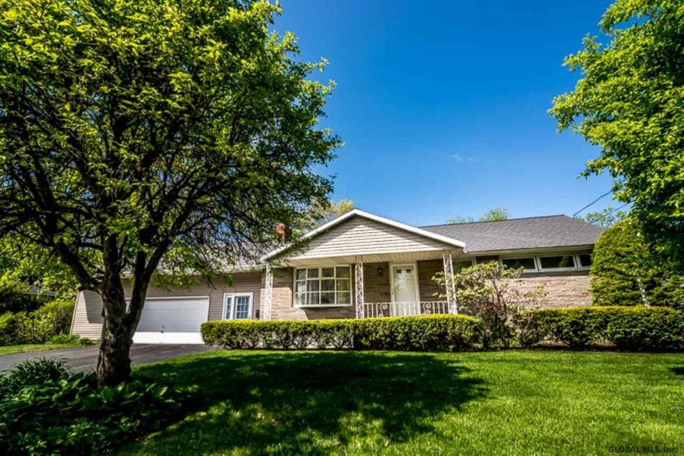 1438 Fern Ave, Schenectady, NY 12306 - photo 1