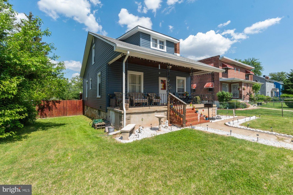 5821 Highgate Dr, Baltimore, MD 21215 - photo 1