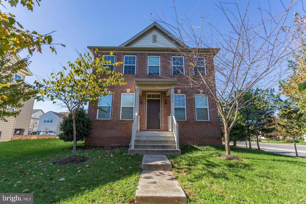 10010 Wellington Rd, Manassas, VA 20110 - photo 1