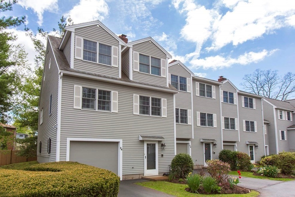 Sold $915,000 • Co-Listing Agent