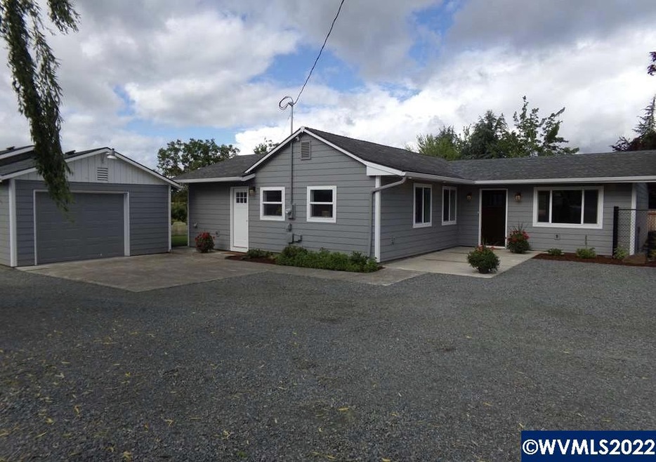 9140 S Highway 211, Canby, OR 97013 - photo 1