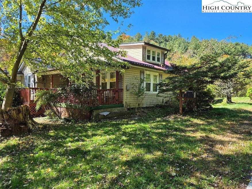 720 Mash Rd, West Jefferson, NC 28694 - photo 1