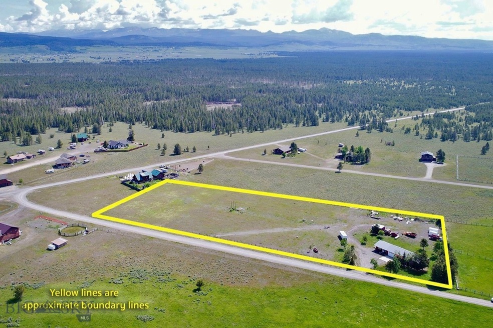 5 Acres with  Mountain Views!