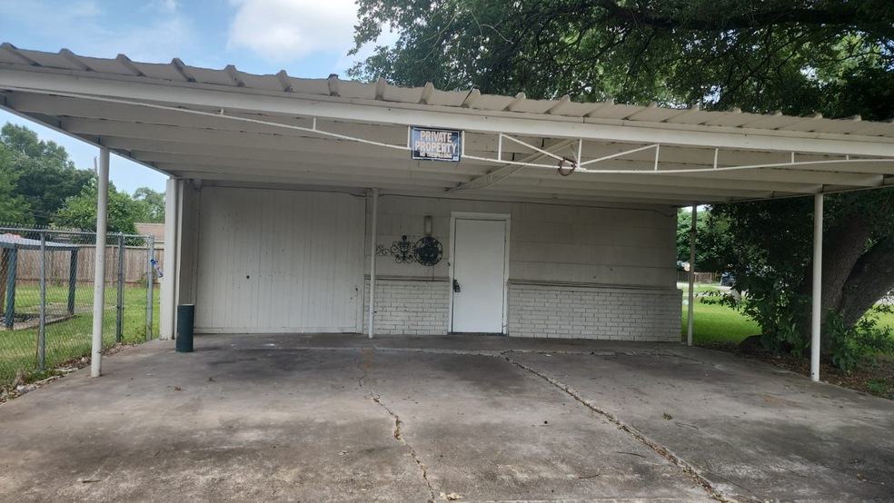 13429 Bandera St unit A, Houston, TX 77015 - photo 1