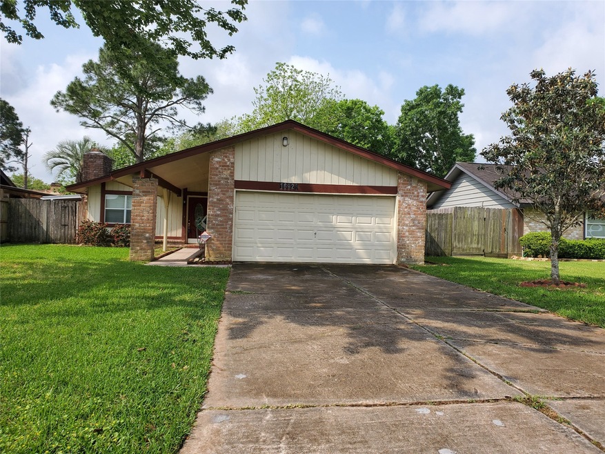 16926 Paint Rock Rd, Friendswood, TX 77546 - photo 1