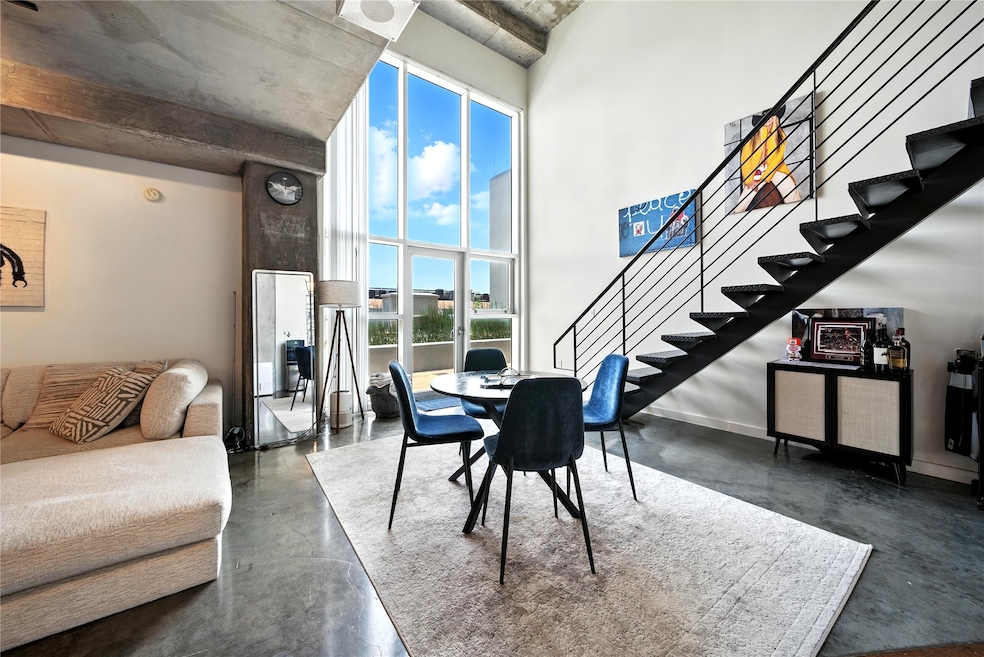 Welcome to Unit 5423 with direct access to the zen community garden.