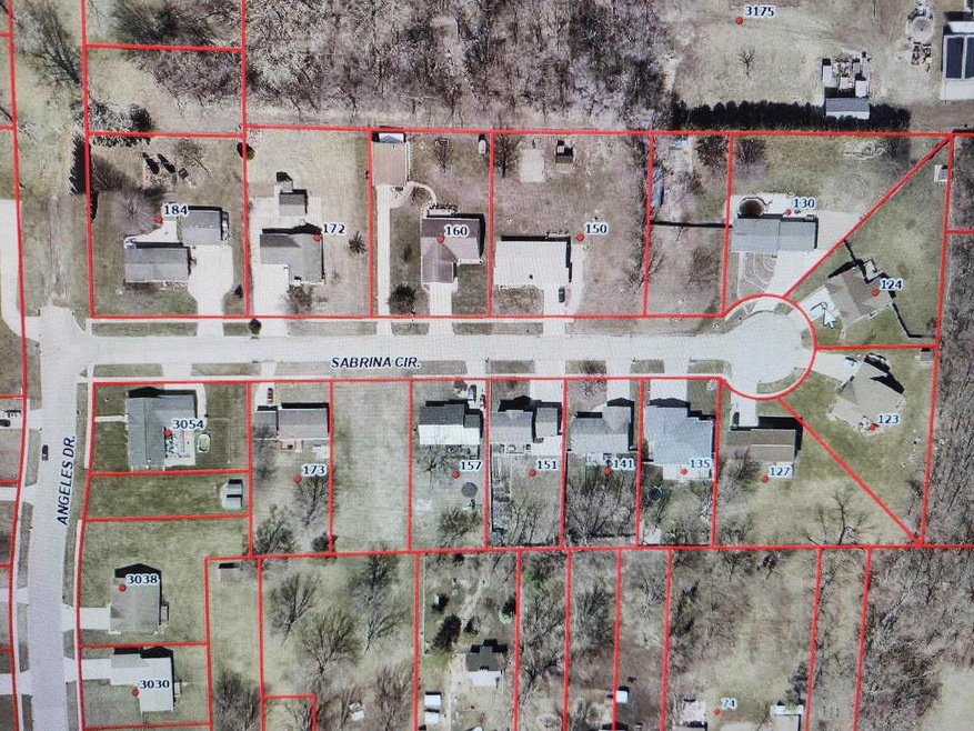 32 Sabrina Cir, Waterloo, IA 50703 - photo 1