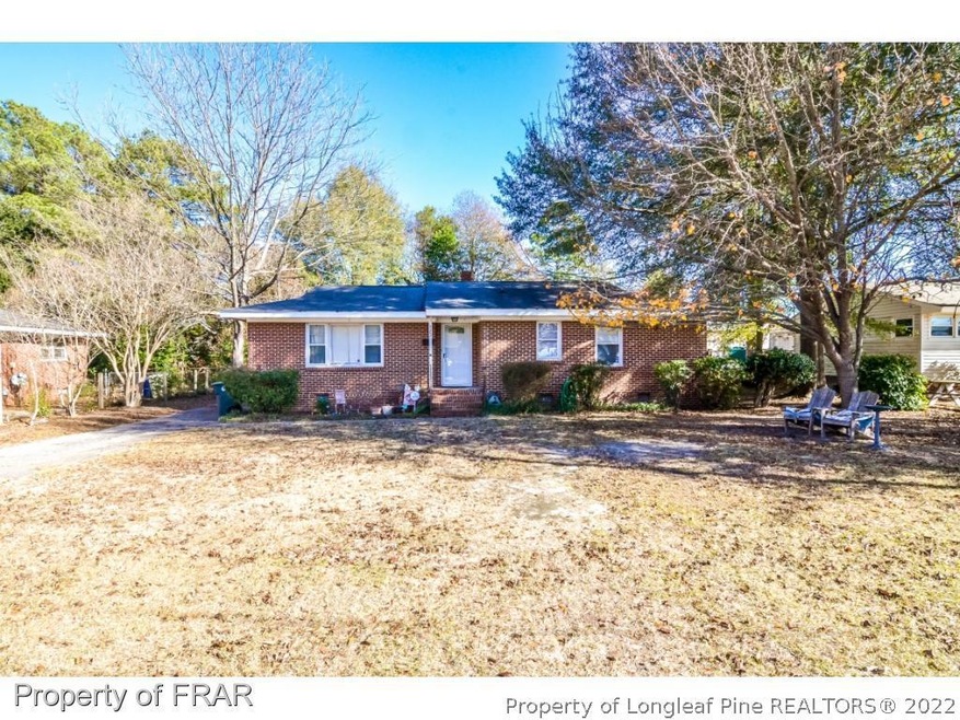 527 Terry Cir, Fayetteville, NC 28304 - photo 1