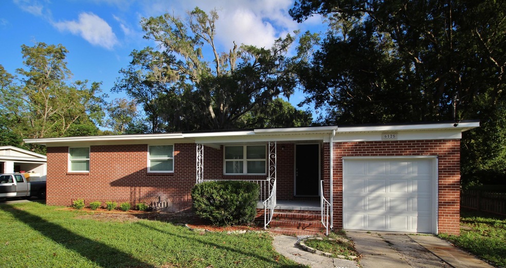 6125 Wilson Blvd, Jacksonville, FL 32210 - photo 1
