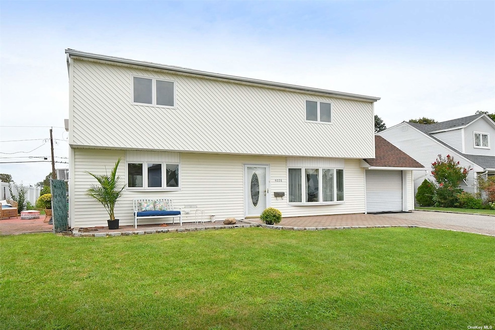 4028 Jean Ave, Bethpage, NY 11714 - photo 1