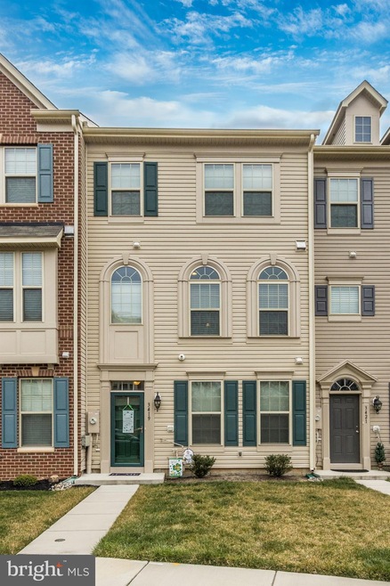 3419 Pintail Rd, Baltimore, MD 21222 - photo 1