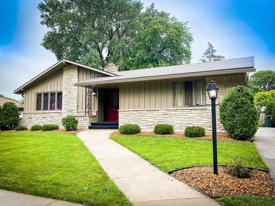 20210707_162925251_iOS