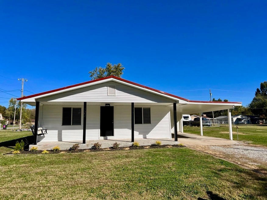 203 Myrtle Front