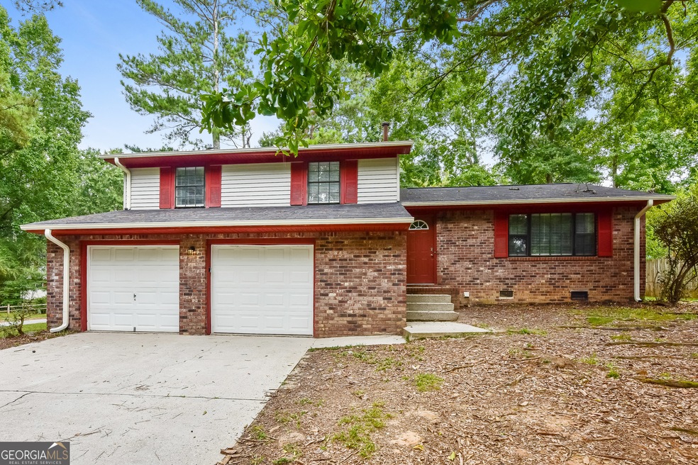 6682 Cameron Rd, Morrow, GA 30260 - photo 1