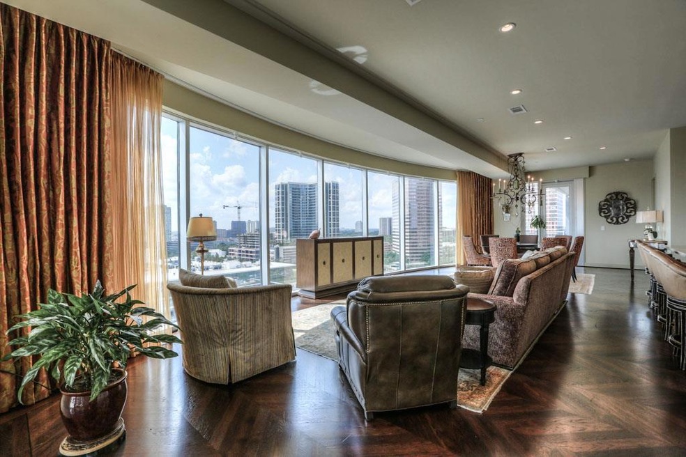 Endless Houston city views from every room