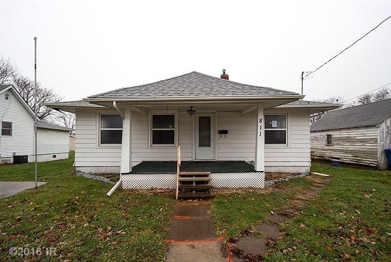 811 E 24th Ct, Des Moines, IA 50317 - photo 1