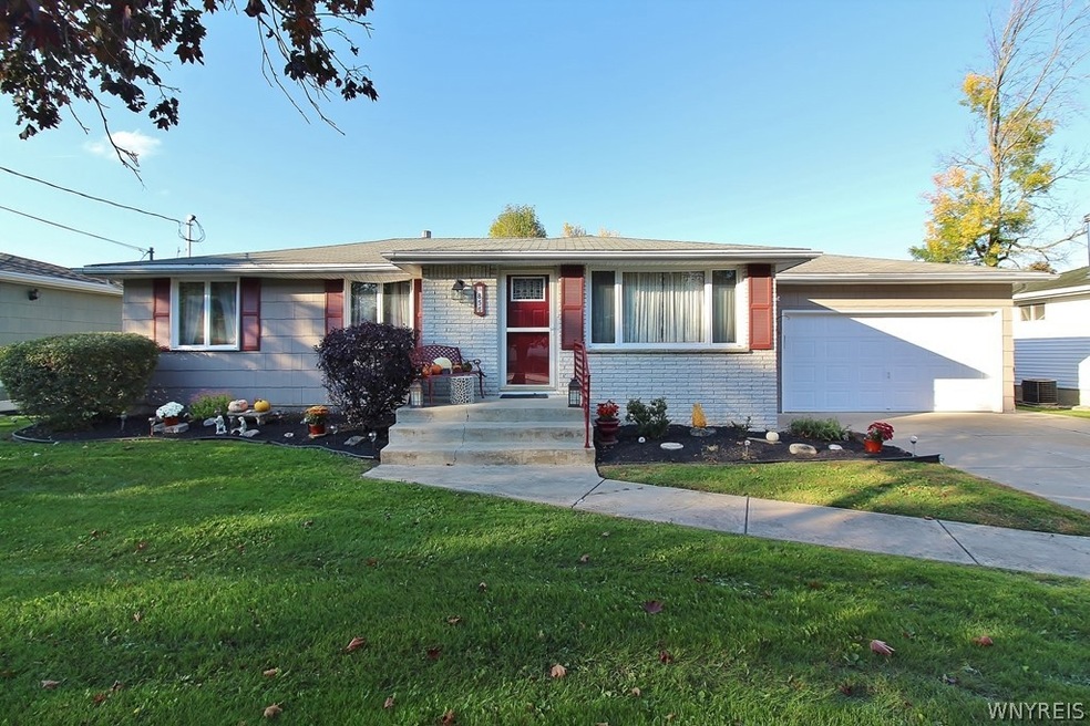 856 Castlebar Dr, North Tonawanda, NY 14120 - photo 1