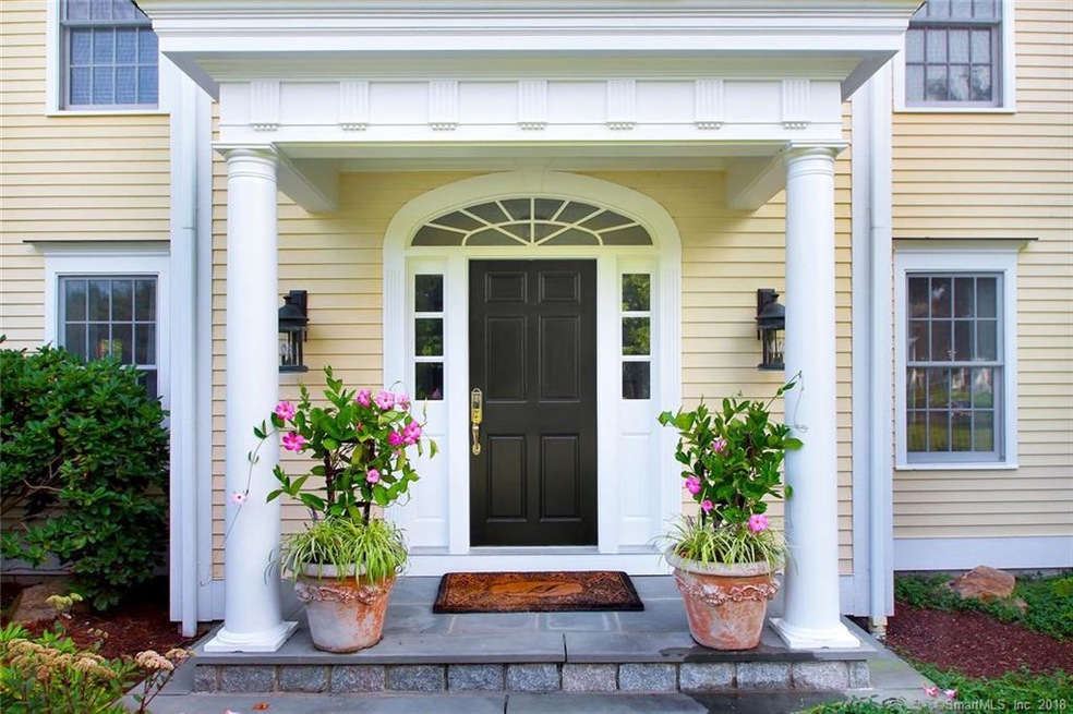 396 Midlock Rd, Fairfield, CT 06824 - photo 1