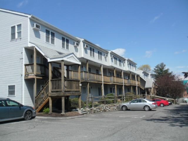 256 Washington Blvd unit 8, Stamford, CT 06902 - photo 1