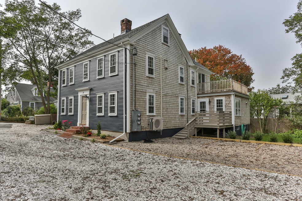 27 Brewster St unit 1, Provincetown, MA 02657 - photo 1