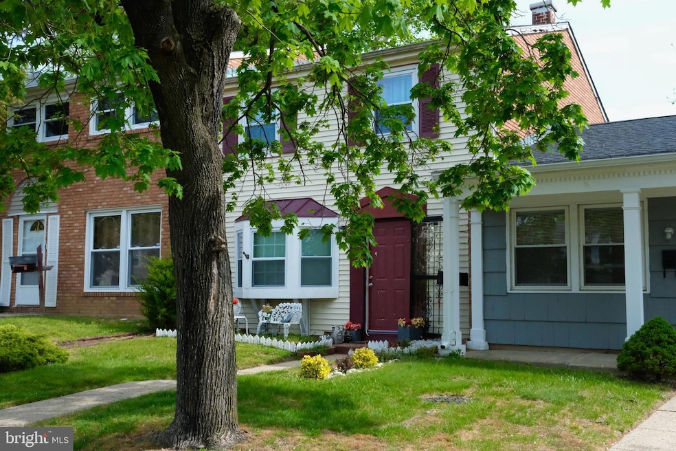 27 Ridgewood Place, Willingboro, NJ 08046 - photo 1