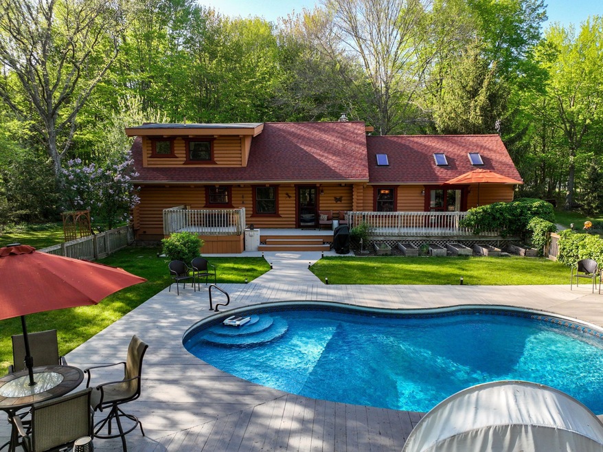 6802 Warren Woods Rd, Three Oaks, MI 49128 - photo 1