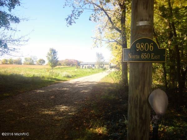 9806 N 650 E, New Carlisle, IN 46552 - photo 1