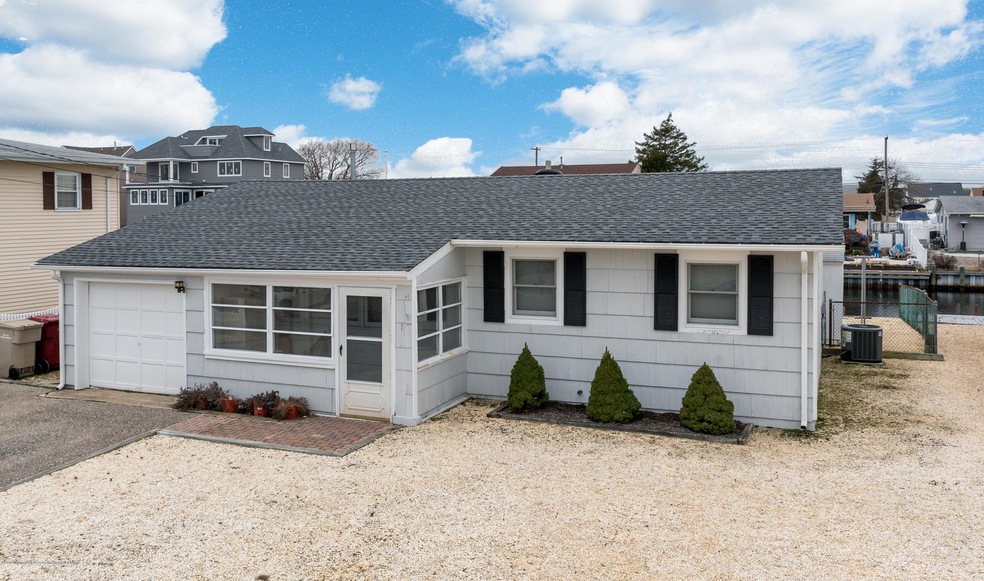 86 Ronald Ave S, Bayville, NJ 08721 - photo 1