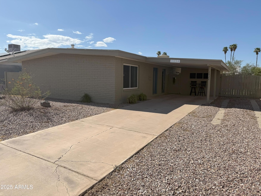 2428 E La Jolla Dr unit 2, Tempe, AZ 85282 - photo 1