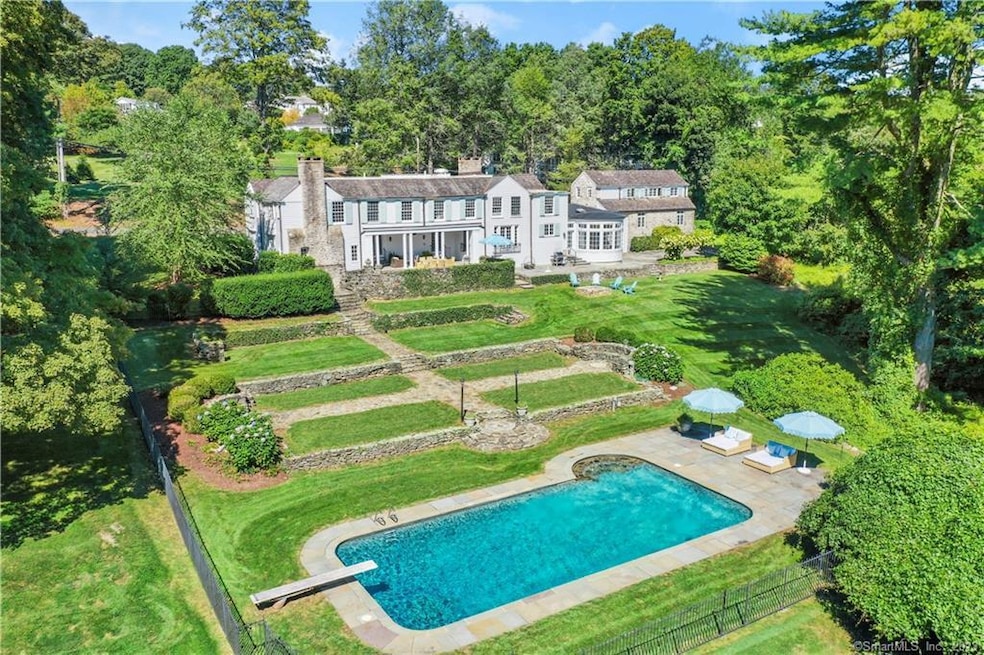 745 Old Academy Rd, Fairfield, CT 06824 - photo 1