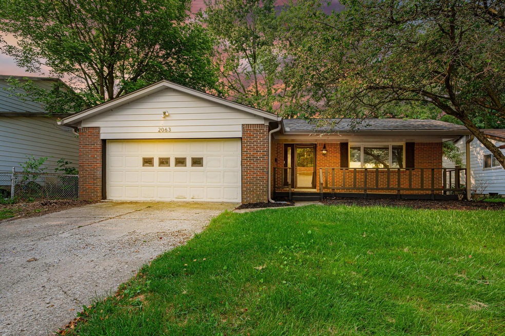2063 Balmoral court Columbus 43229_015