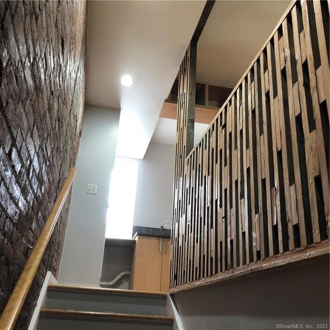 261 Orange St unit 2R, New Haven, CT 06510 - photo 1